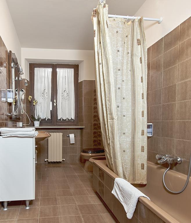 Il Melograno Hotel Foligno Kültér fotó
